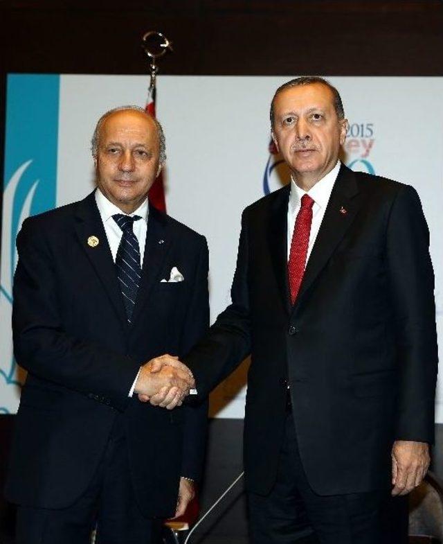 Cumhurbaşkanı Erdoğan Fransa Dışişleri Bakanı Fabius İle Görüştü