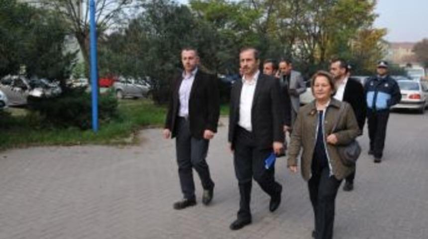 Mahalle Gezisi Yahya Kaptan İle Devam Etti