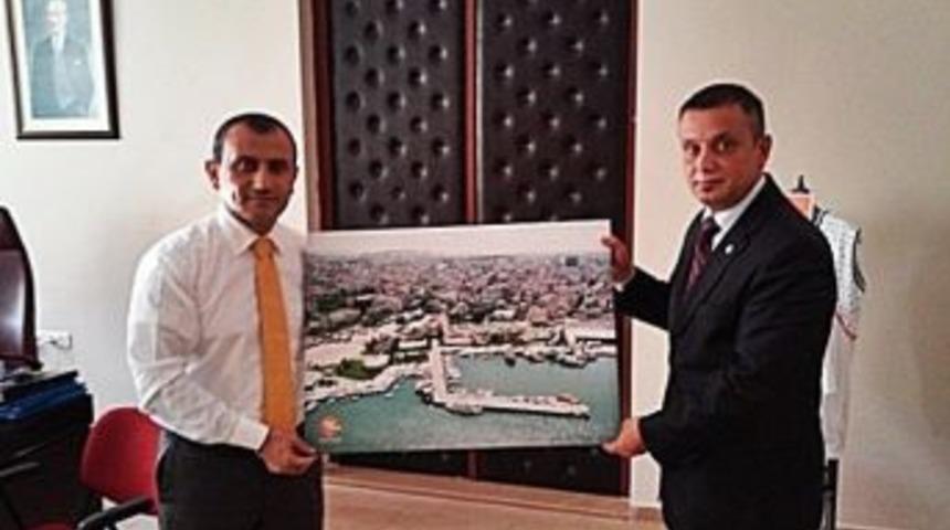 Bandırma T&uuml;rk Hava Kurumu Şubesi Kaymakam Tuncel Sonel&rsquo;i Ziyaret Etti