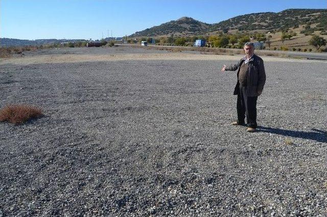 Selçuk Özdağ İsterse, Tapuyu Verecek