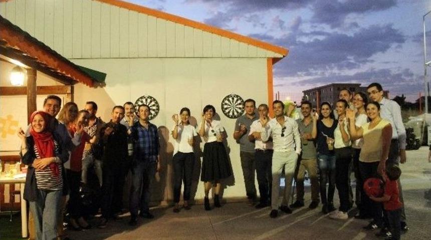 &Ccedil;alışırken Eğlenmek L&uuml;ks Değil