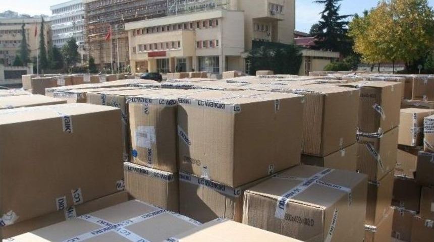 Trabzon&rsquo;da İhtiya&ccedil;lı &Ouml;ğrencilere Giyecek Yardımı