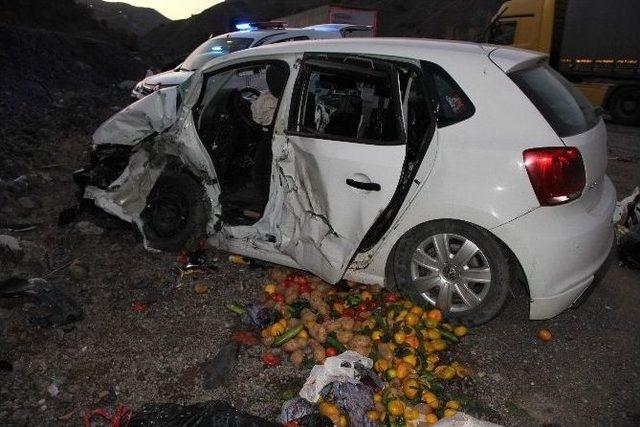 Erzincan’da Trafik Kazası: 5 Yaralı