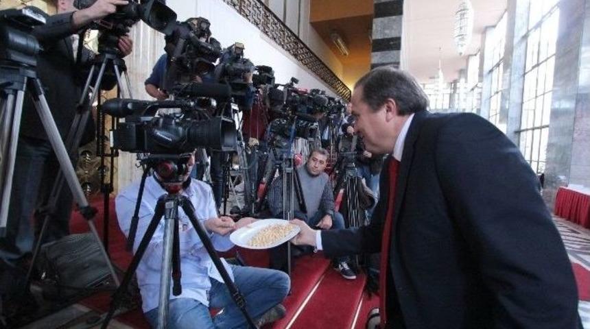 Torun: &ldquo;bir Avu&ccedil; Fındık İyi Gelir&rdquo;