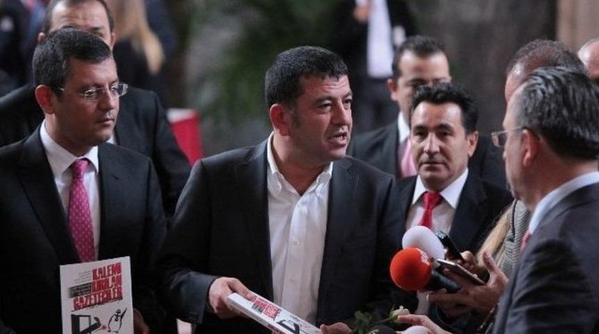 &Ouml;zel: "şimdi Kemiği Kırık Gazeteciler Var"