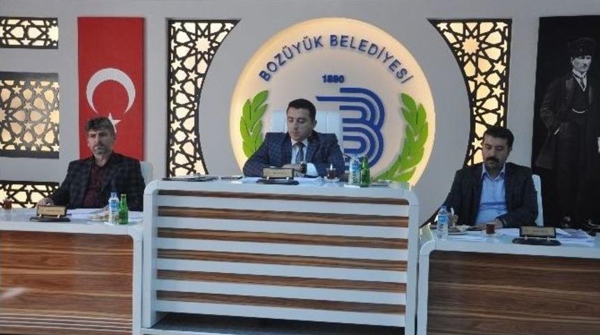 Boz&uuml;y&uuml;k Belediyesi 2016 Yılı B&uuml;t&ccedil;esi 71 Milyon Tl