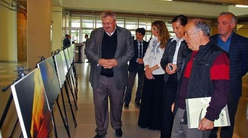 Nk&uuml;&rsquo;de Anıtkabir Fotoğrafları Sergisi