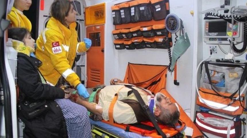 Takla Atan Otomobil 10 Metrelik &Ccedil;ukura U&ccedil;tu: 3 Yaralı