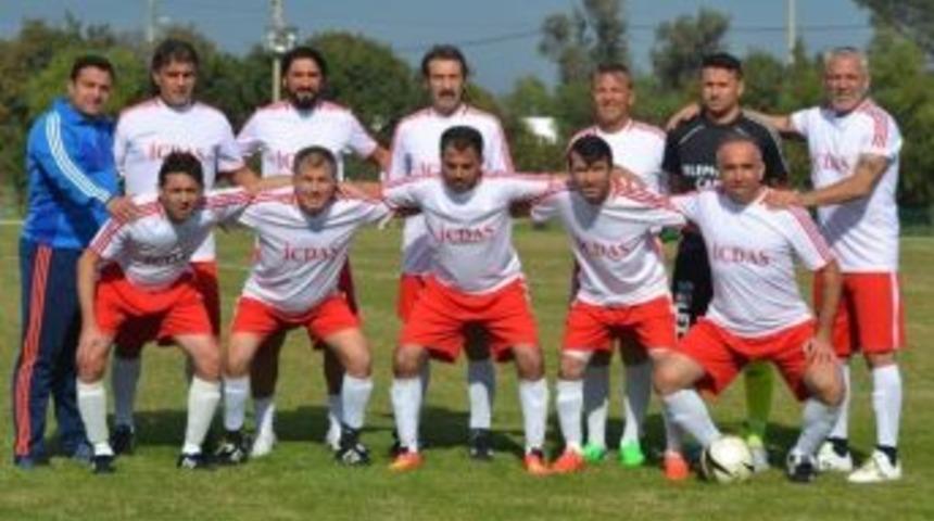 &Ccedil;anakkale Masterler Galibiyetle D&ouml;nd&uuml;