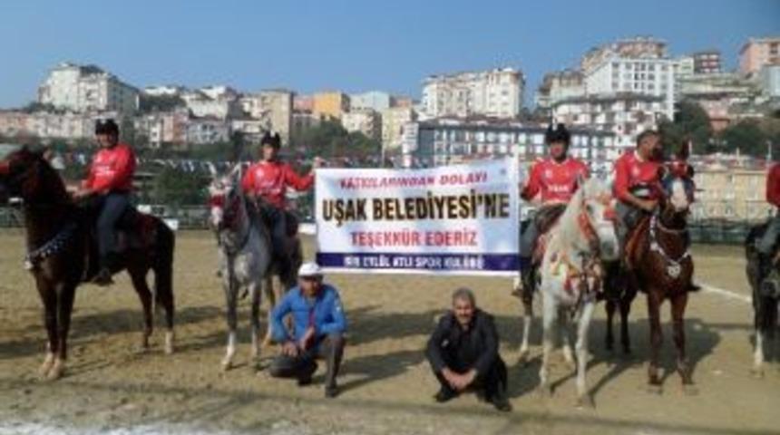 Uşaklı Cirit&ccedil;iler Kentin Gururu Oldu