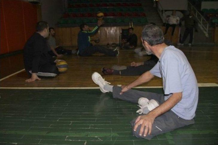 Emanet Formalarla Türkiye 6’ncısı Olan Engelli Kulübü, Yeni Turnuvaya Günlük Kıyafetlerle Hazırlanıyor G2