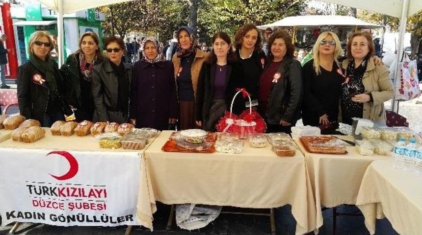 Kızılay’dan Yardıma Muhtaç Çocuklar İçin Kermes