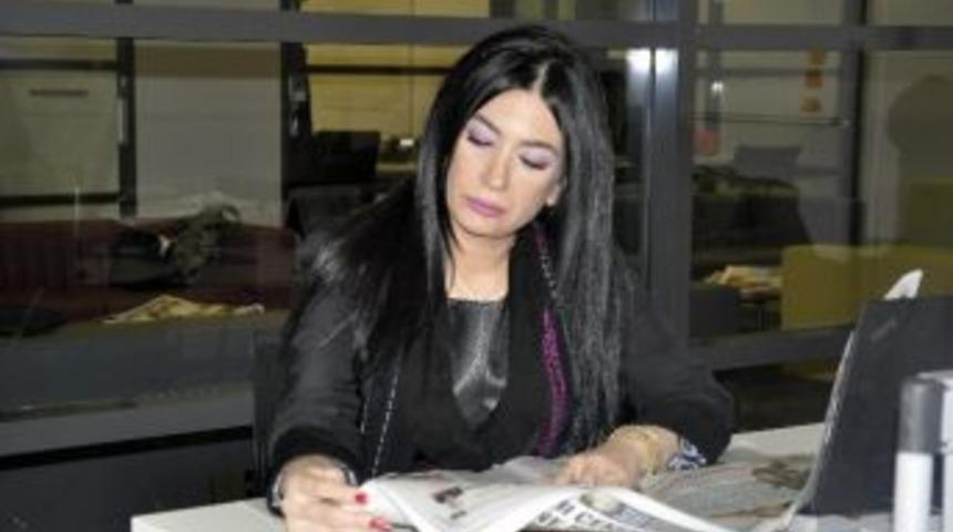 Siyasi Liderlere Depresyondaki Se&ccedil;meni Kucaklama &Ccedil;ağrısı