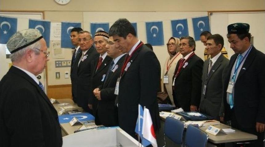 S&uuml;rg&uuml;ndeki Doğu T&uuml;rkistanlılar Y&ouml;neticilerini Tokyo&rsquo;da Se&ccedil;ti