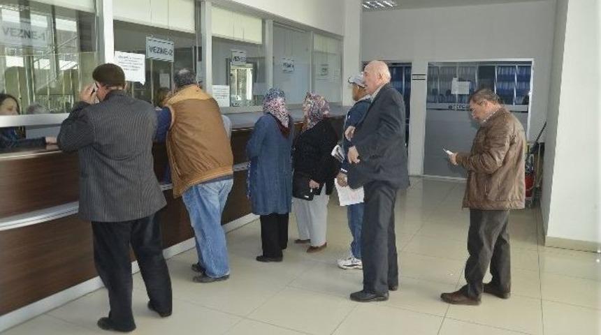 Tepebaşı’nda Vezneler Hafta Sonu Da Açık