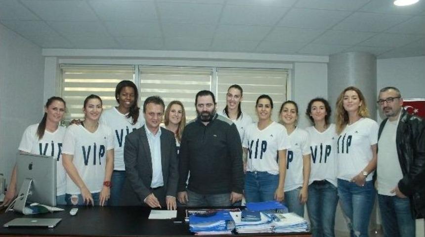 &Ouml;zel Yalova Hastanesi, Yalova&rsquo;nın Perilerine Sponsor Oldu