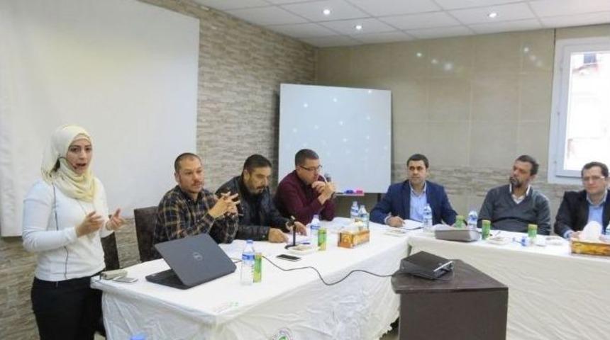 Reyhanlı&rsquo;daki Suriyelilere Hukuki Bilgilendirme