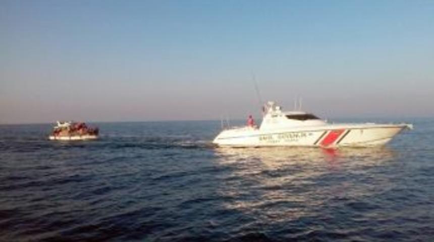 42 Mülteci Özel Teknede Yakalandı