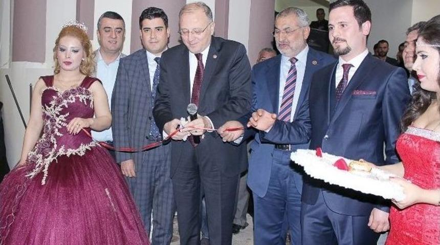 Gazeteci Mahmut &Ouml;zkılı&ccedil;, Nişanlandı