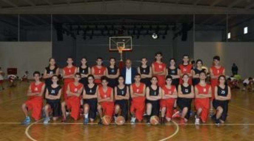 &Ccedil;iğli&rsquo;de Kış Spor Okulu A&ccedil;ıldı