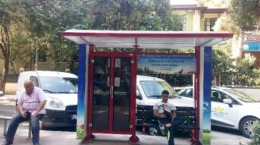 Sokak K&uuml;t&uuml;phanesine Kitap Dayanmıyor