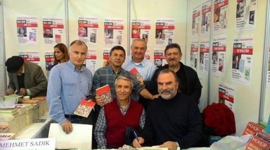 İstanbul Kitap Fuarı&rsquo;ndan Dr. Nedim İnce Ge&ccedil;ti