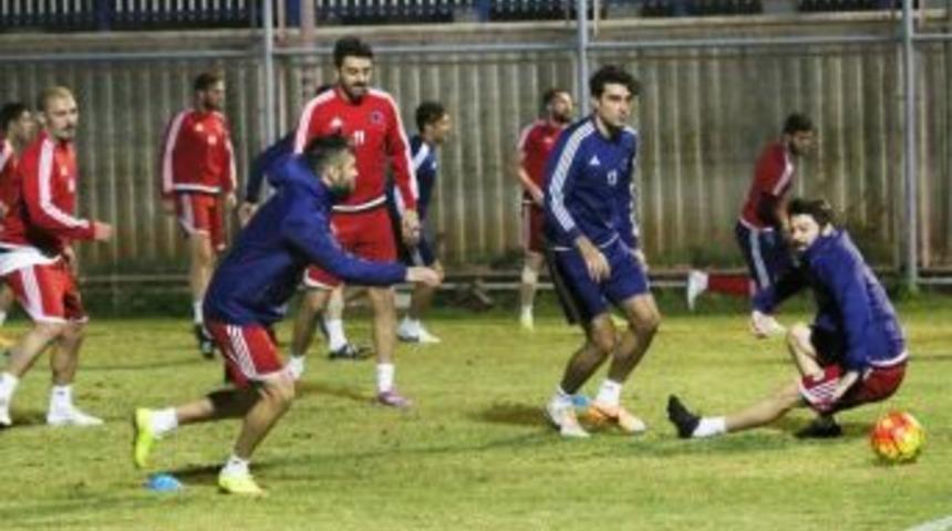 Mersin İdmanyurdu, Fenerbah&ccedil;e Ma&ccedil;ı Hazırlıklarını S&uuml;rd&uuml;rd&uuml;