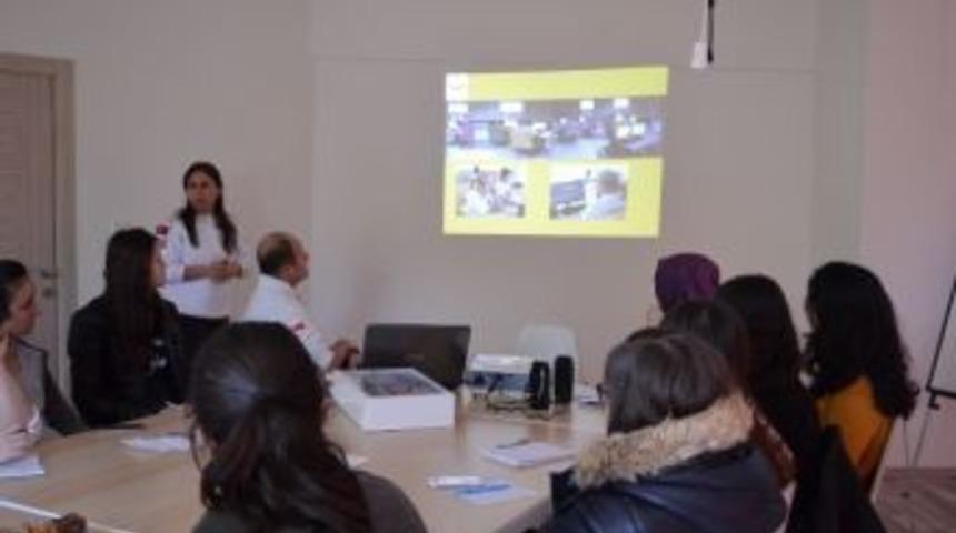 &Ccedil;aba &Ccedil;am Eğitmenlerine İlkyardım Eğitimi