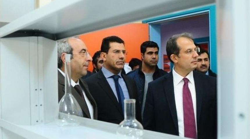 Yy&uuml;&rsquo;de 7 Laboratuvar Birden A&ccedil;ıldı