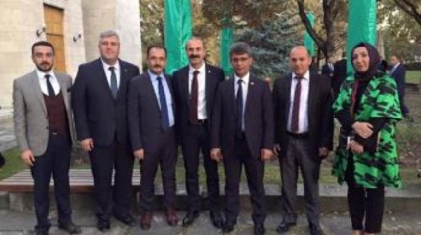 Uşak Ak Parti, Milletvekillerini Yalnız Bırakmadı