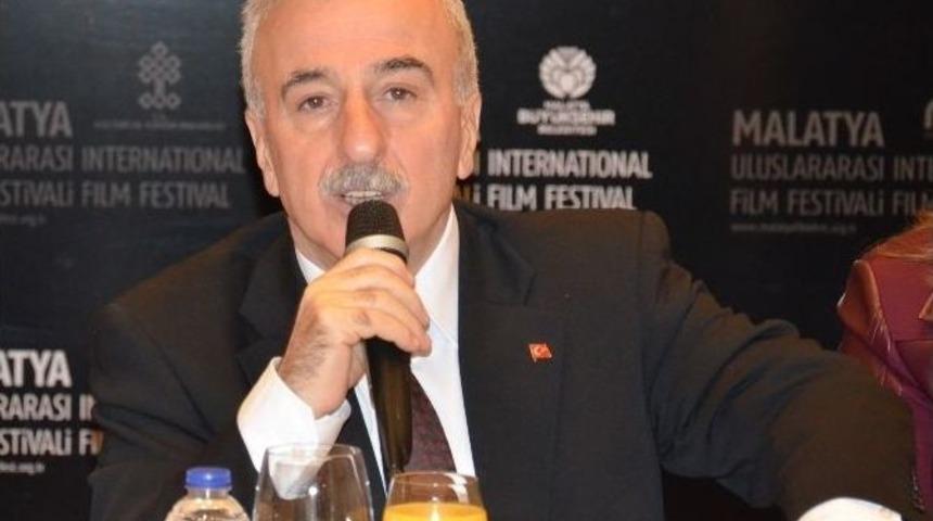 Vali Kam&ccedil;ı, Film Festivalini Değerlendirdi