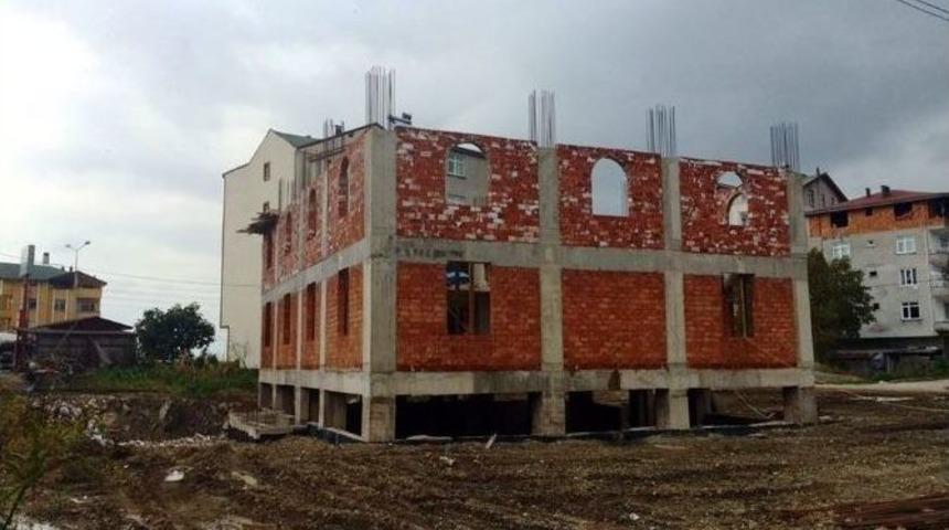 D&uuml;zler Ravza Camisi Hayırseverlerden Yardım Bekliyor