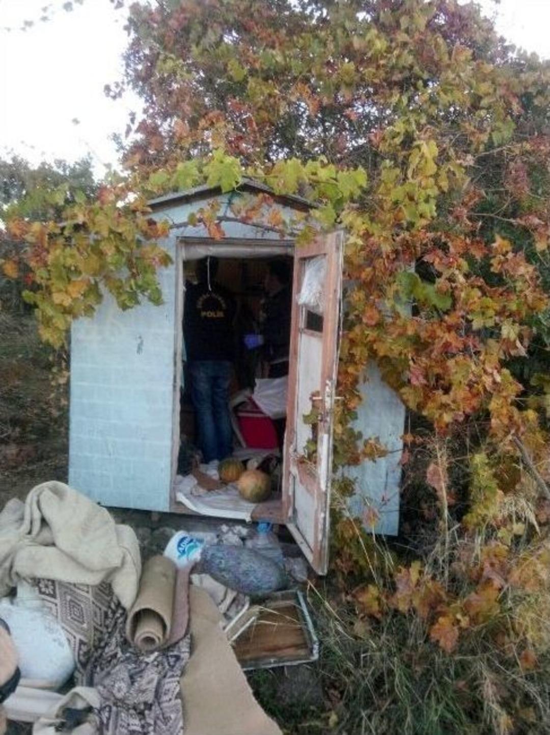 İzmir&rsquo;de Dhkp-c Operasyonu: 11 G&ouml;zaltı