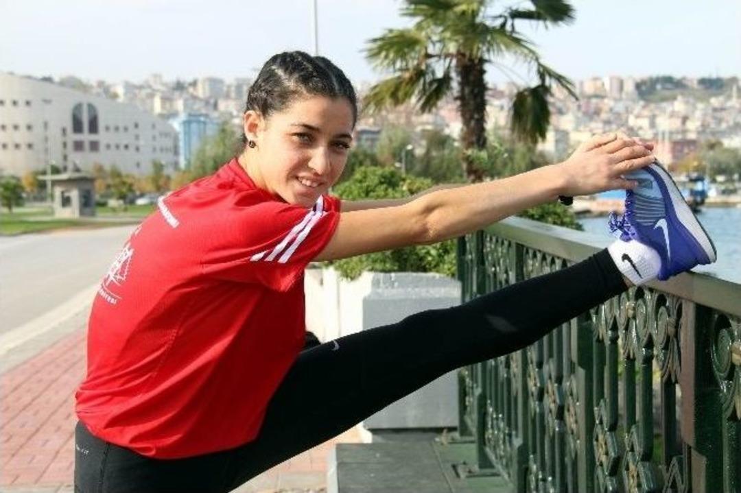 (&ouml;zel Haber) Samsunlu Milli Atletin B&uuml;y&uuml;k Hedefi