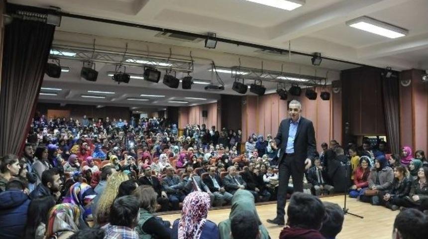 Be&uuml;&rsquo;de Bekir Develi&rsquo;ye B&uuml;y&uuml;k İlgi