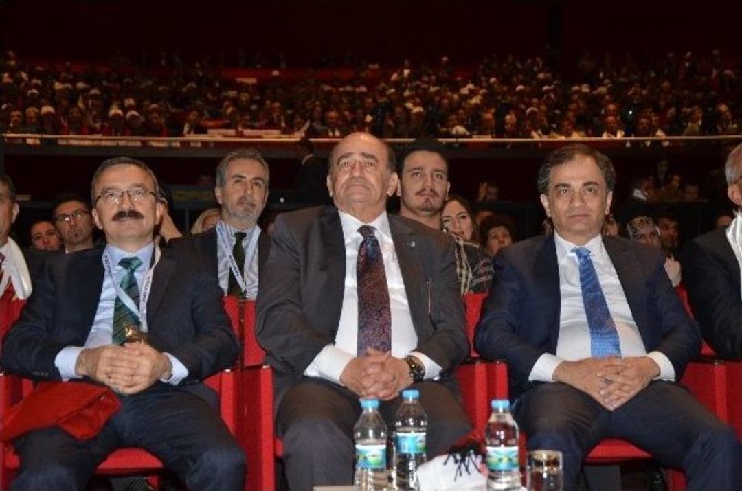 İett&rsquo;ye B&uuml;y&uuml;k &Ouml;d&uuml;l