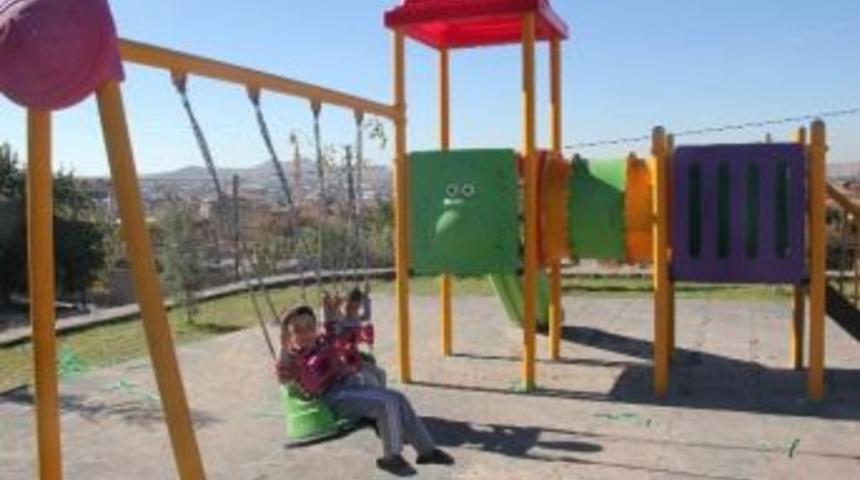 Mehmet Akif Ersoy Mahallesi Modern Bir Parka Daha Kavuştu