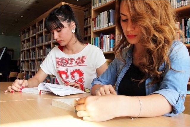 İbrahim Çeçen Üniversitesi Kütüphanesi 7 Yılda 4 Kat Büyüdü