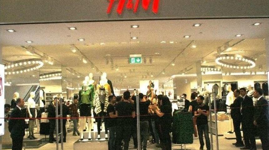 H&m Şanlıurfa Mağazası Piazza Avm&rsquo;de A&ccedil;ıldı