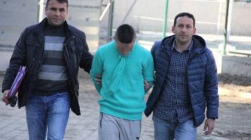 Anaokulundan Bilgisayar &Ccedil;alan Gen&ccedil; Yakalandı