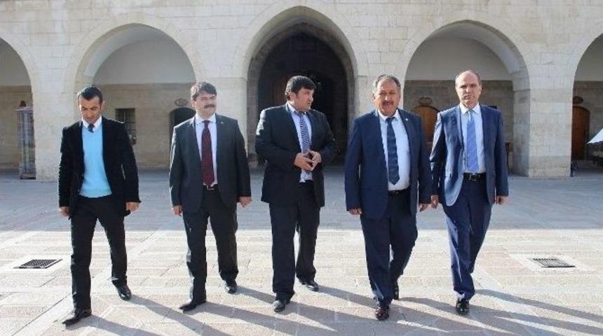 Tarım Kredi Kooperatifleri Genel Müdürü Güvendi, Battalgazi İlçesini Gezdi