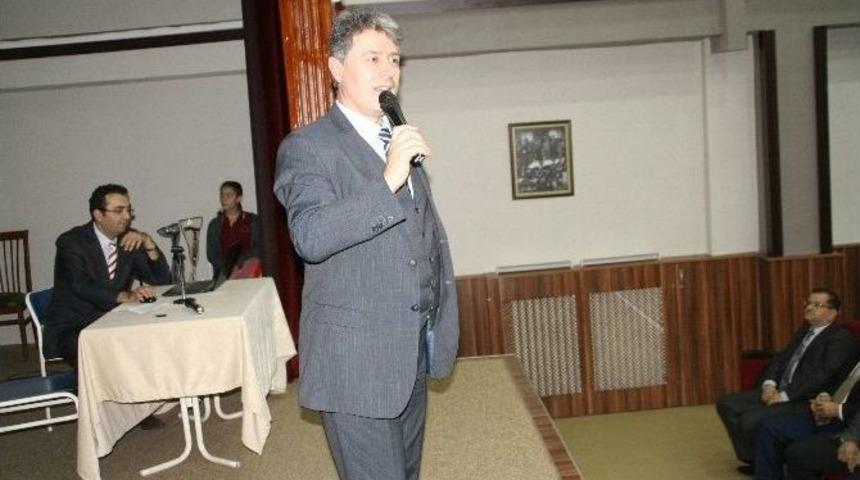 Devrek İlçe Milli Eğitim Müdürlüğü’nden Velilere Ve Öğretmenlere Yönelik Egitim Semineri