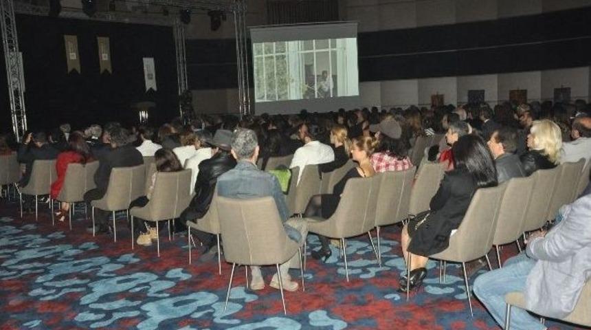 &rsquo;vicdan Ağacı&rsquo; Filminin Galası Kuşadası&rsquo;nda Yapıldı