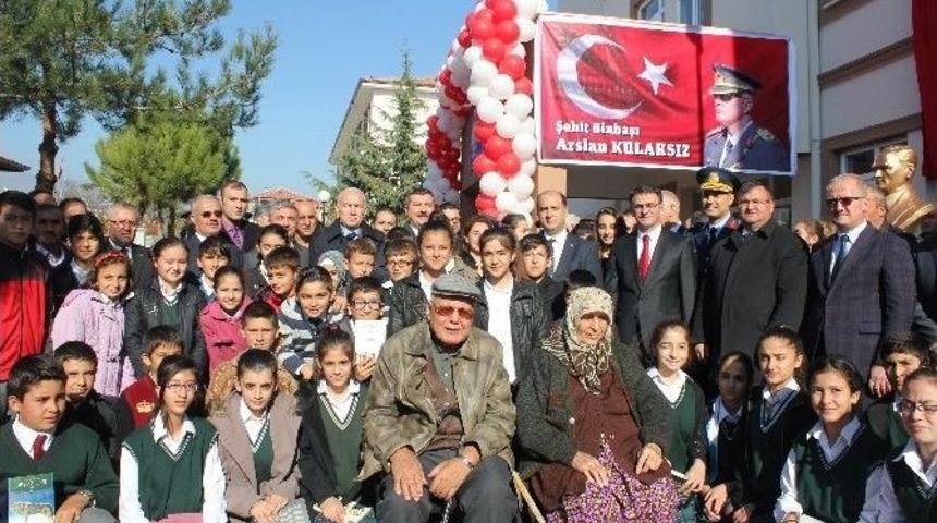 Yeni Okula &lsquo;arslan&rsquo; Gibi İsim