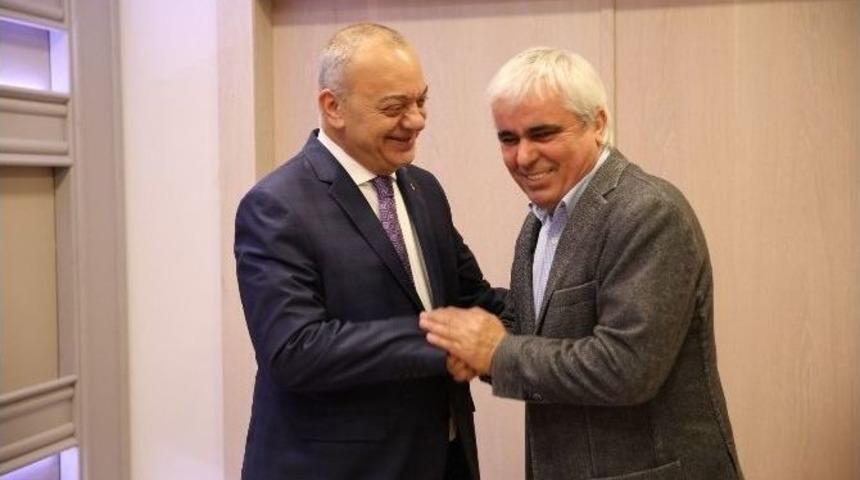 Başkan Erg&uuml;n Vestel&rsquo;i Ağırladı