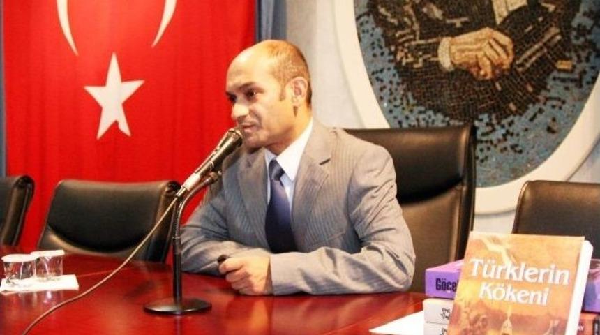 &ldquo;ge&ccedil;mişten G&uuml;n&uuml;m&uuml;ze T&uuml;rkler Ve T&uuml;rk Dili&rdquo; Konferansı D&uuml;zenlendi