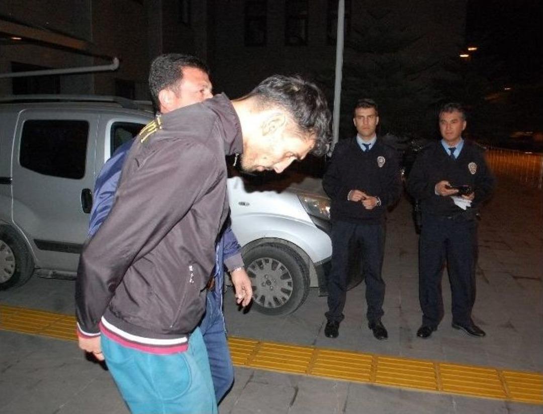 Paris Eylemlerinin Keşif&ccedil;isi Olduğundan Ş&uuml;phelenilen Işid Militanı, Suriye&rsquo;ye Ka&ccedil;mak İsterken Antalya&rsquo;da Yakalandı