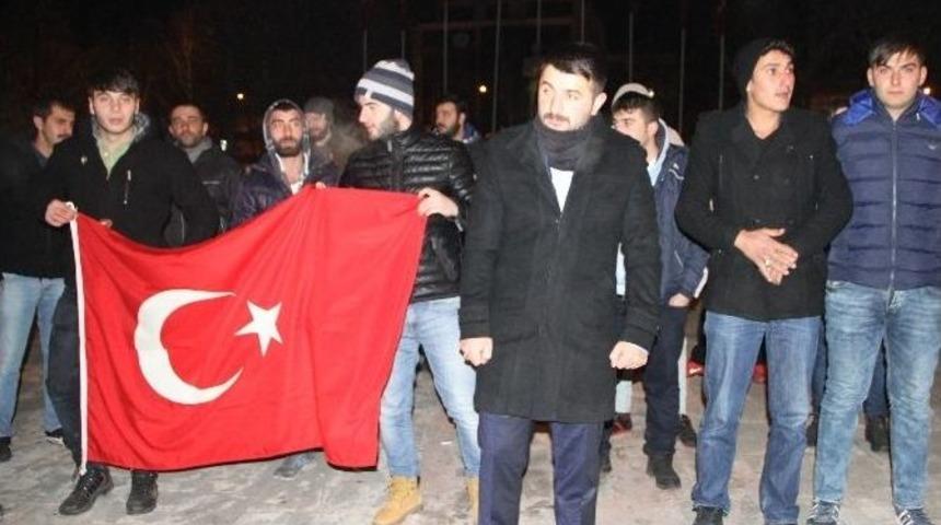 Eksi 20 Derecede T&uuml;rkmen Protestosu