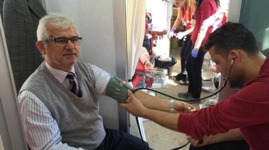 L&ouml;semi Tedavisi G&ouml;ren &Ouml;ğretmene &Ccedil;aycuma&rsquo;dan Destek