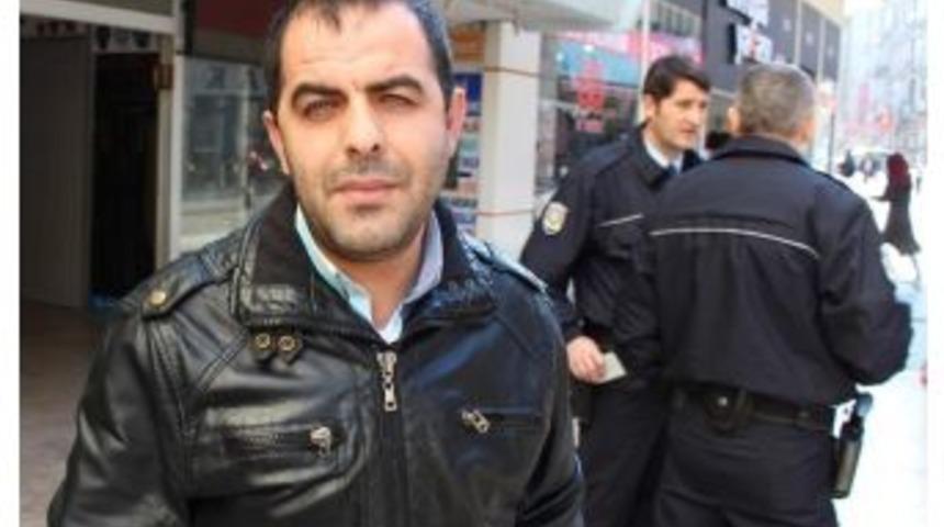 Kredi Kartı Bilgileri İle 3 Bin 275 Lira Alışveriş Yapılarak Dolandırıldı